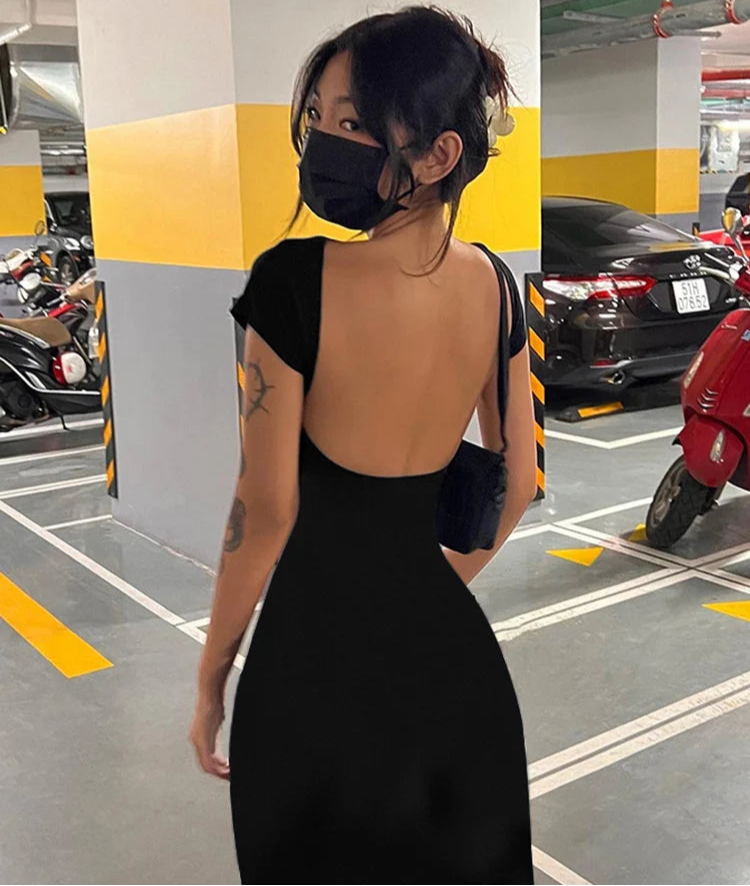 Elegant Backless Maxi Dress™